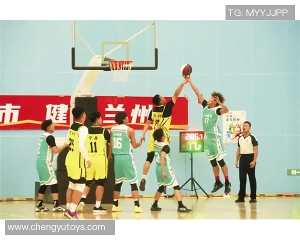 成都篮球队选拔赛背后的拼搏故事与奋斗历程全景回顾 成都篮球队选拔赛背后的拼搏故事与奋斗历程全景回顾